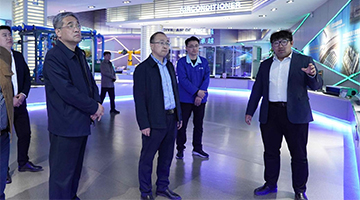 山東省大數(shù)據(jù)研究會專家一行蒞臨格瑞德集團調研