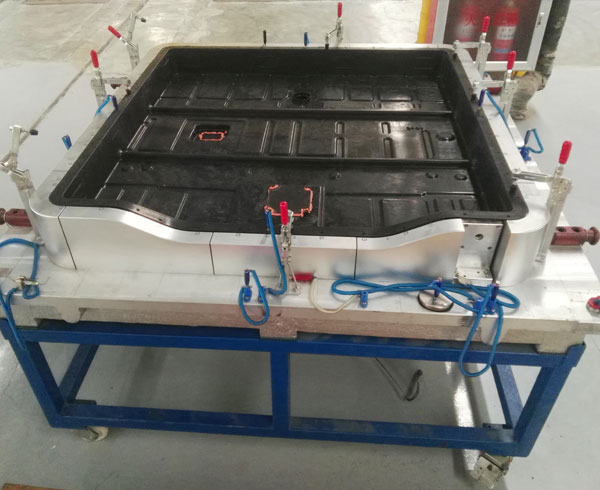 碳纖維復(fù)合材料的成型工藝及批量化生產(chǎn)成本分析