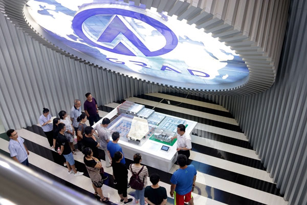 淄博市暖通學(xué)術(shù)委員會(huì)領(lǐng)導(dǎo)來(lái)集團(tuán)參觀考察