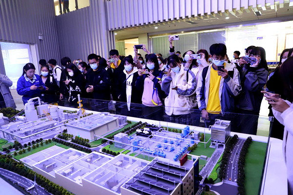 德州學(xué)院師生參觀學(xué)習(xí)圓滿落幕